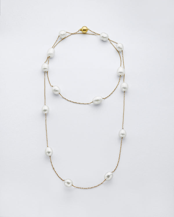 Chain Reaction Pearl Necklace