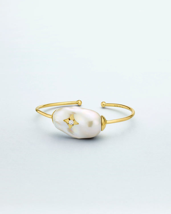 Solitude Clover Inlay Baroque Cuff