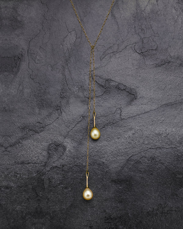 Split Ends Pearl Drop Lariat