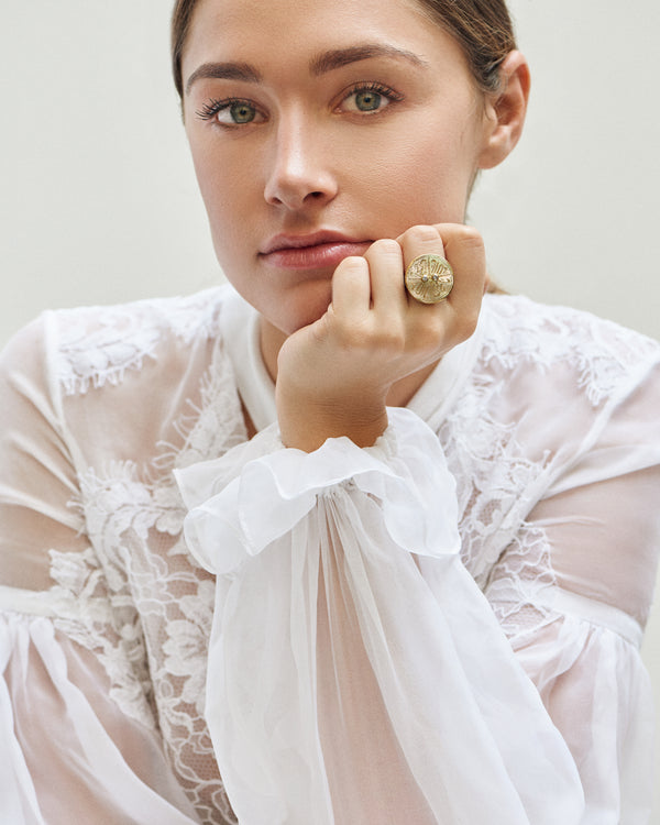 Mother of Pearl Signet Ring